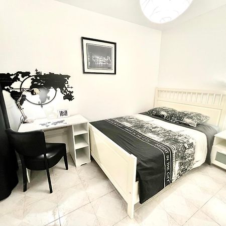 Chambre Privee En Colocation Dans Un Appartement Au Centre De Rillieux La Pape Dış mekan fotoğraf