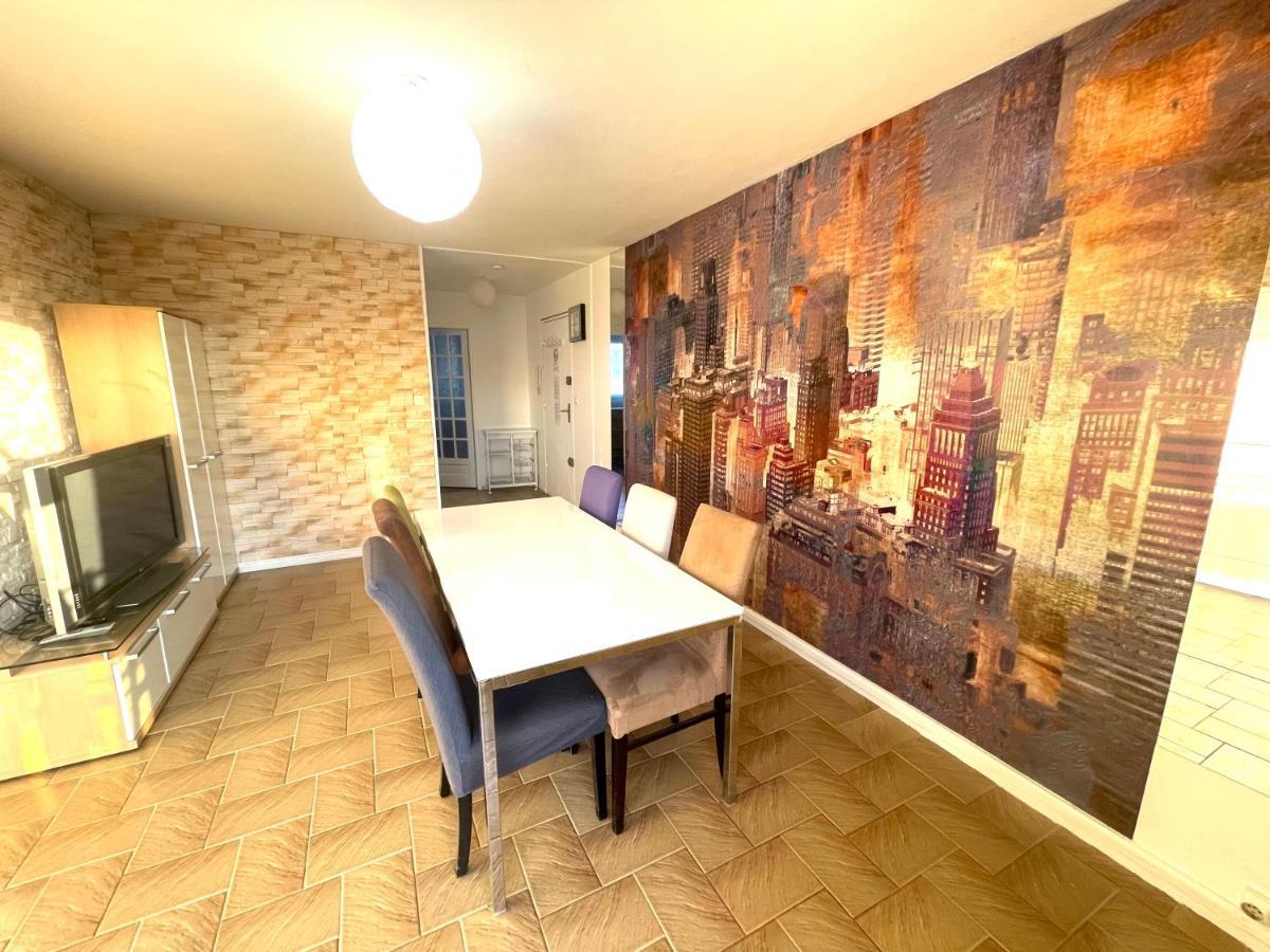 Chambre Privee En Colocation Dans Un Appartement Au Centre De Rillieux La Pape Dış mekan fotoğraf