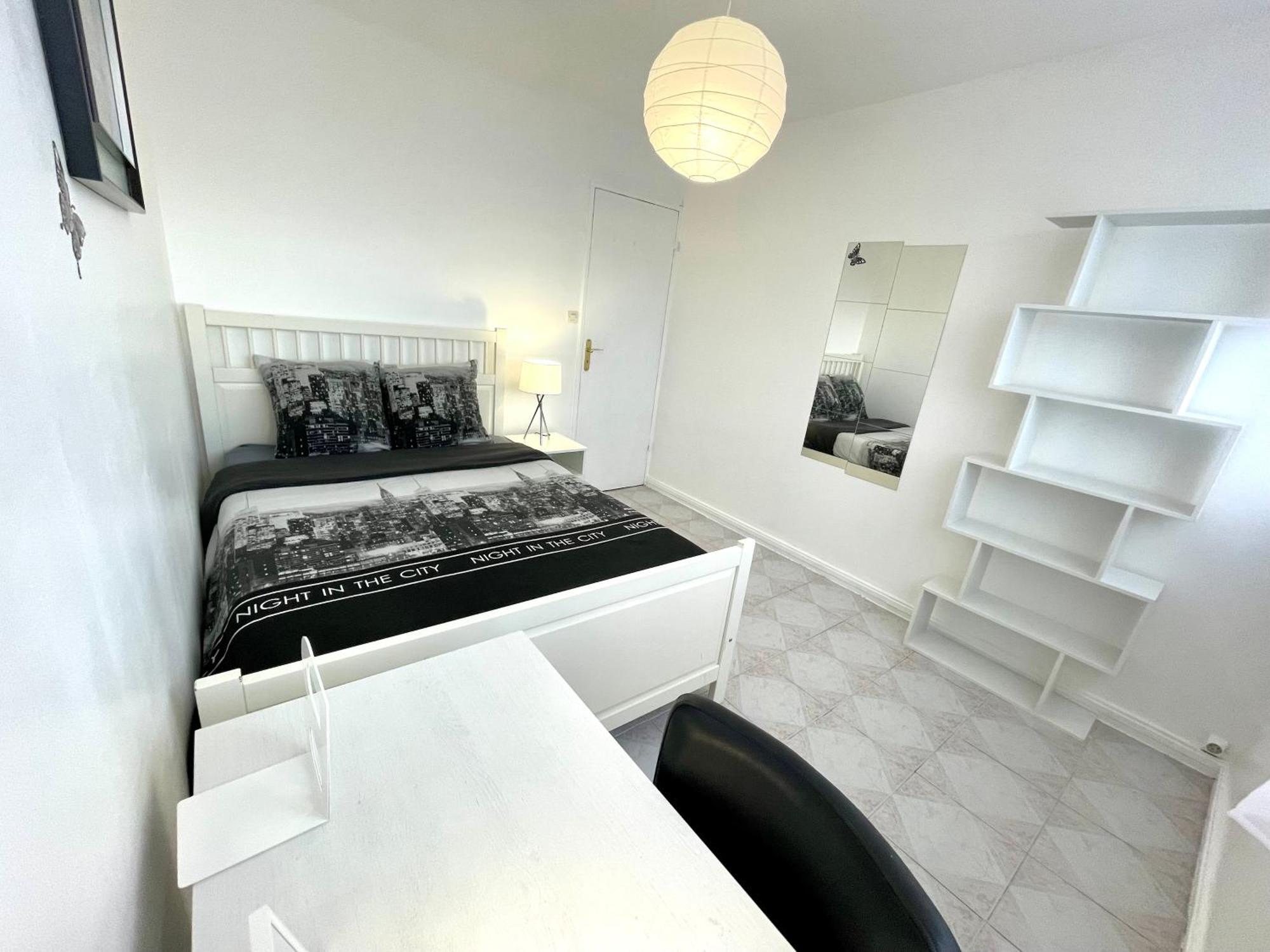 Chambre Privee En Colocation Dans Un Appartement Au Centre De Rillieux La Pape Dış mekan fotoğraf