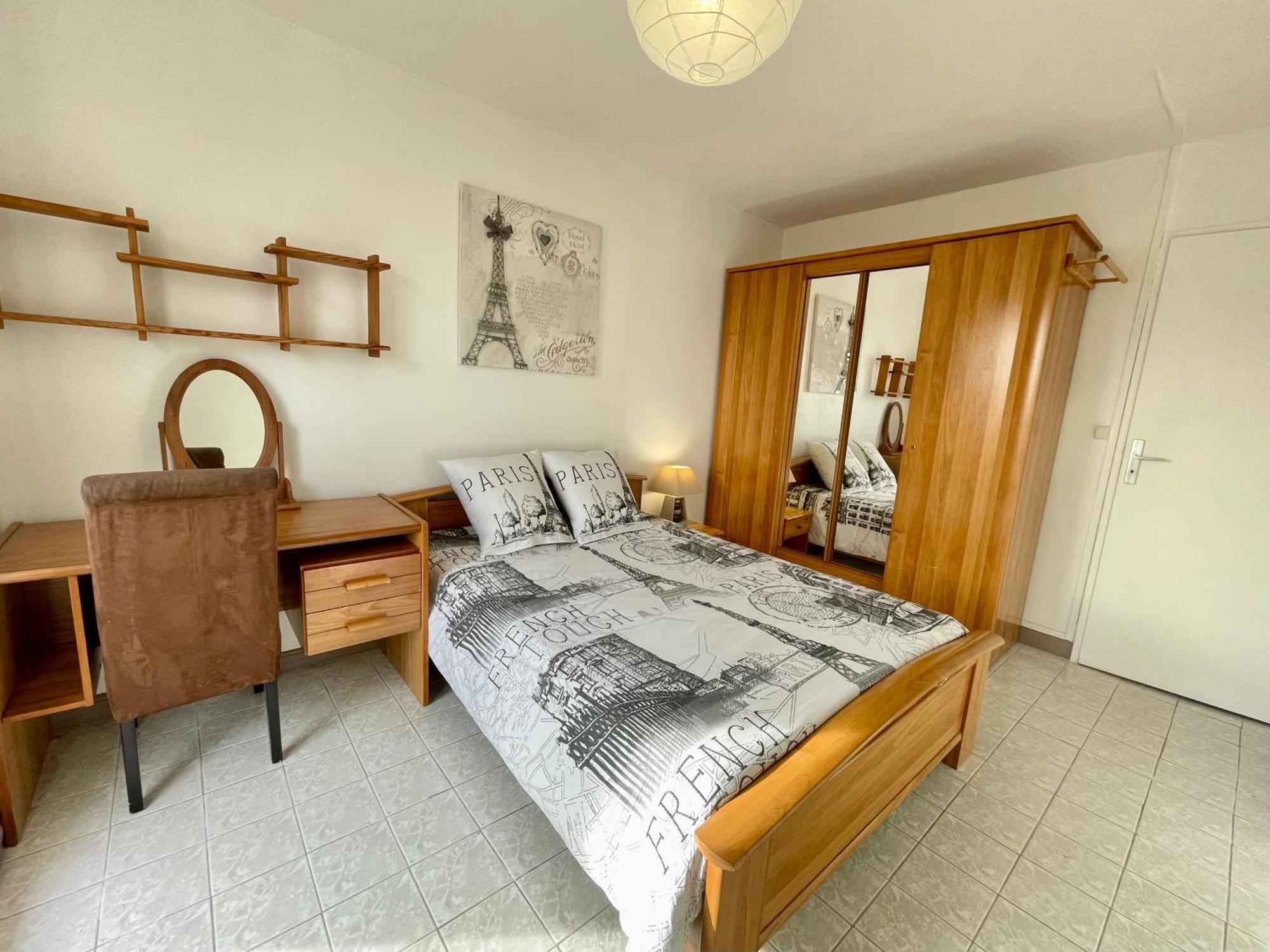 Chambre Privee En Colocation Dans Un Appartement Au Centre De Rillieux La Pape Dış mekan fotoğraf